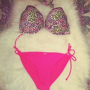 Victoria's secret bikini top padded 38D